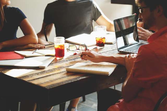 Coworking spaces by workstation business centre