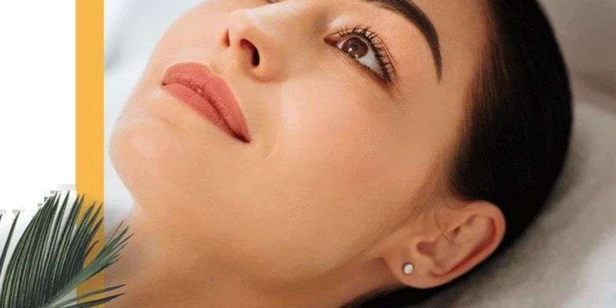 Aayna Clinic – Advanced Skin Treatment Clinic in Ludhiana & Best HydraFacial in Delhi