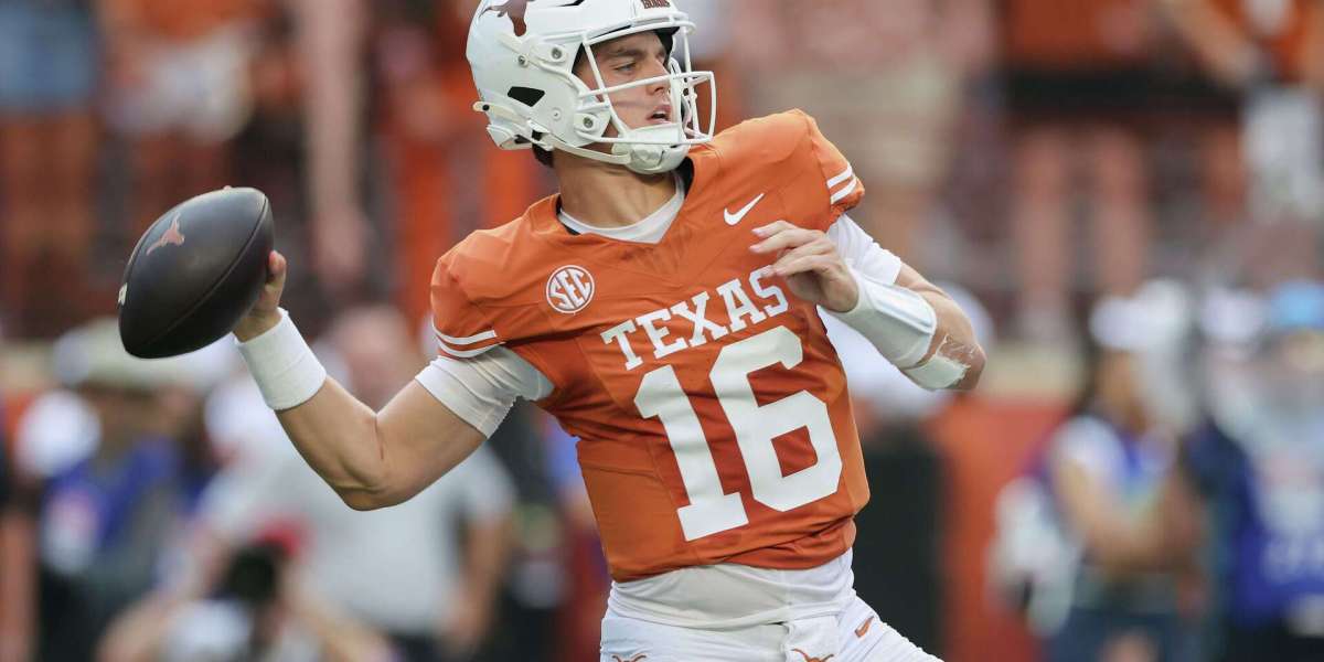 4-star IOL Nicolas Robertson commits in the direction of Texas