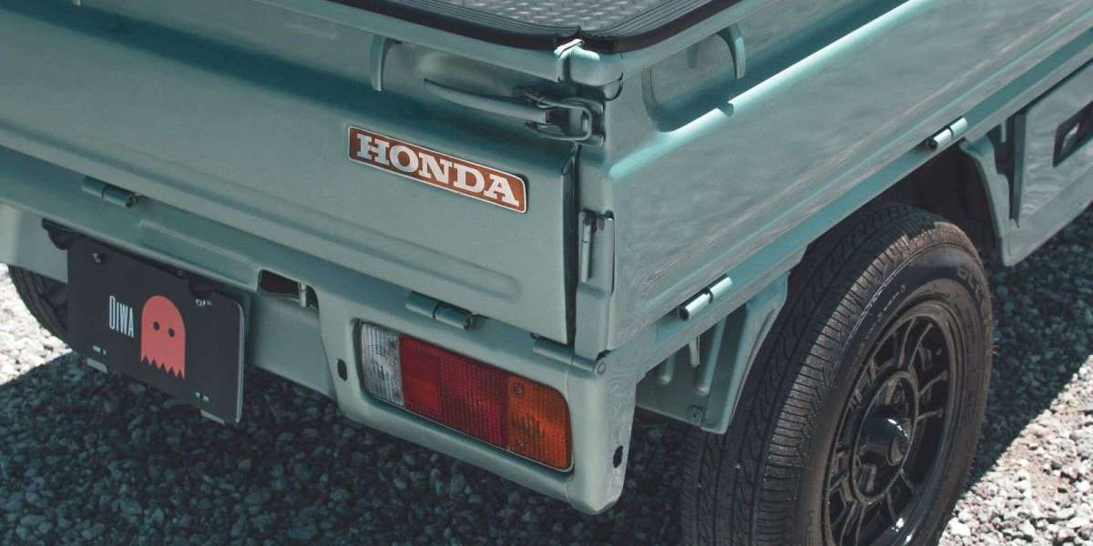 Trail-Ready Transformation: Lifting Your Japanese Mini Truck