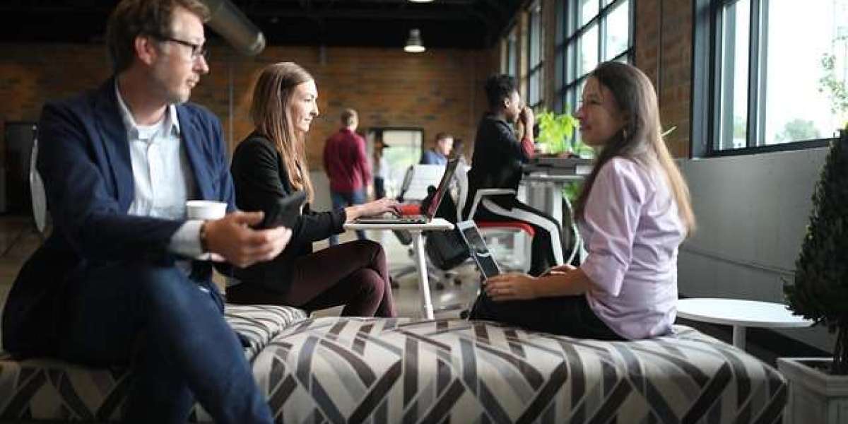 Why Coworking Spaces Are the Future of Work in 2025