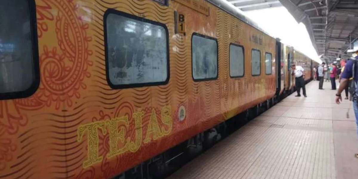 Train Ambulance Service in Delhi – Affordable, Reliable, and Life-Saving