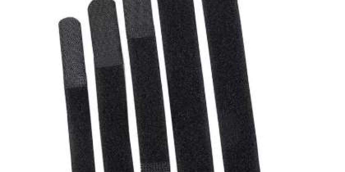 Why Polyester is Used in Moisture-Resistant Hook and Loop Fasteners