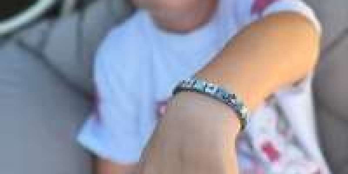 Custom Bracelets as Personalized Gifts