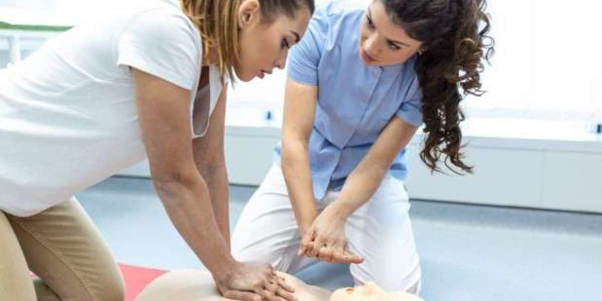 Stay Prepared with CPR Refresher Course Perth and First Aid Training