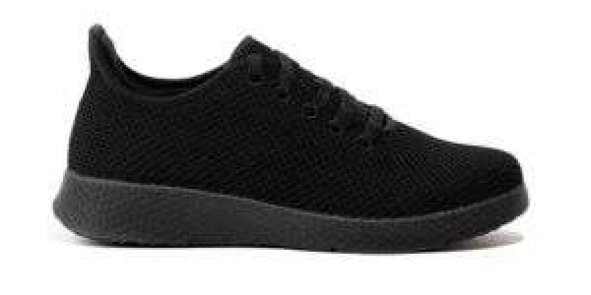Best Orthotic Shoes for Men to Relieve Foot Pain