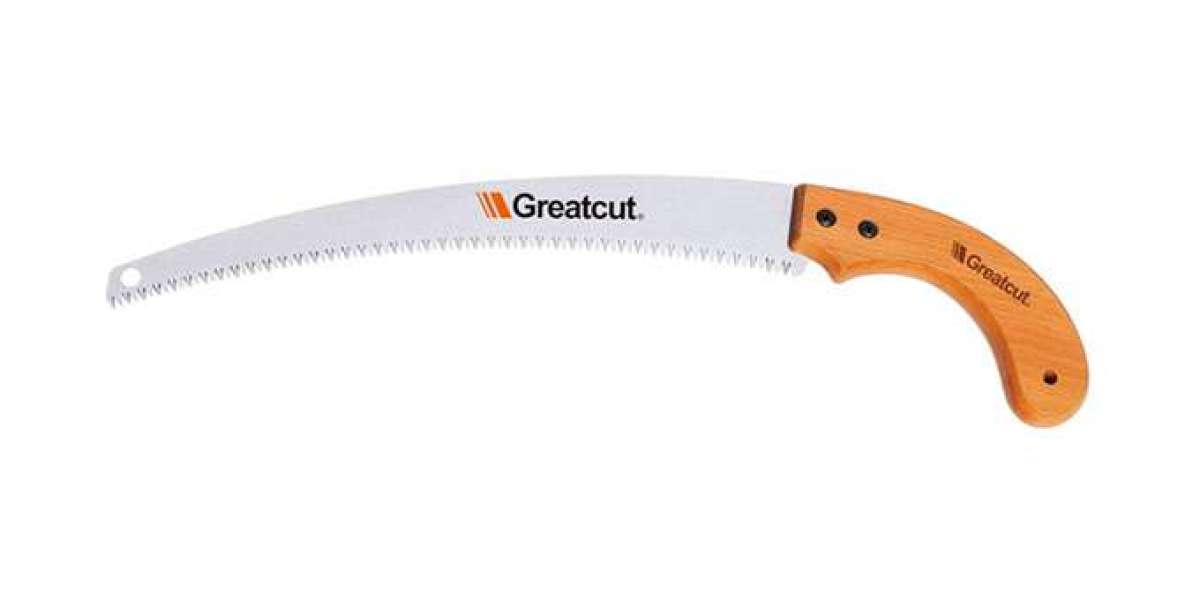 The Anatomy and Tooth Patterns of a Pruning Saw