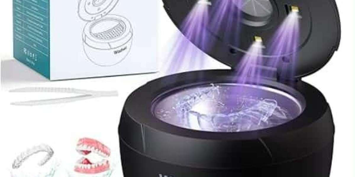 Why Every Retainer User Needs a Cleaner Machine