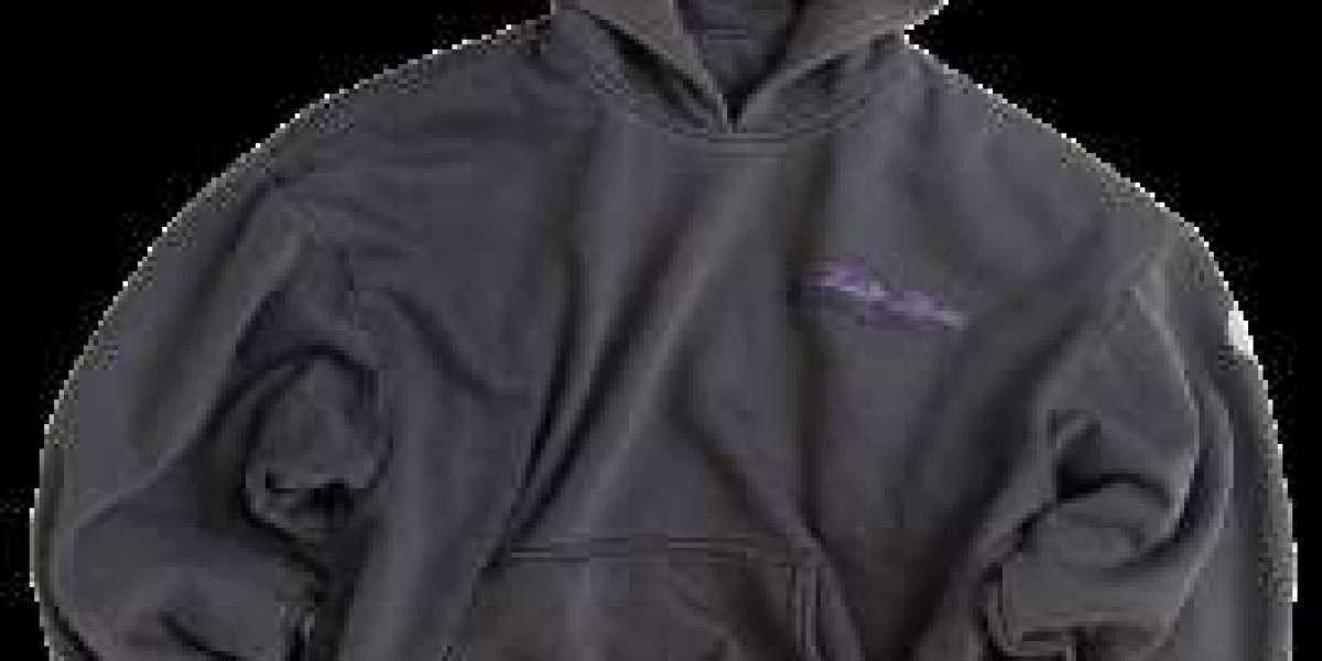 Elevate Your Wardrobe with Thirteen Studios Streetwear