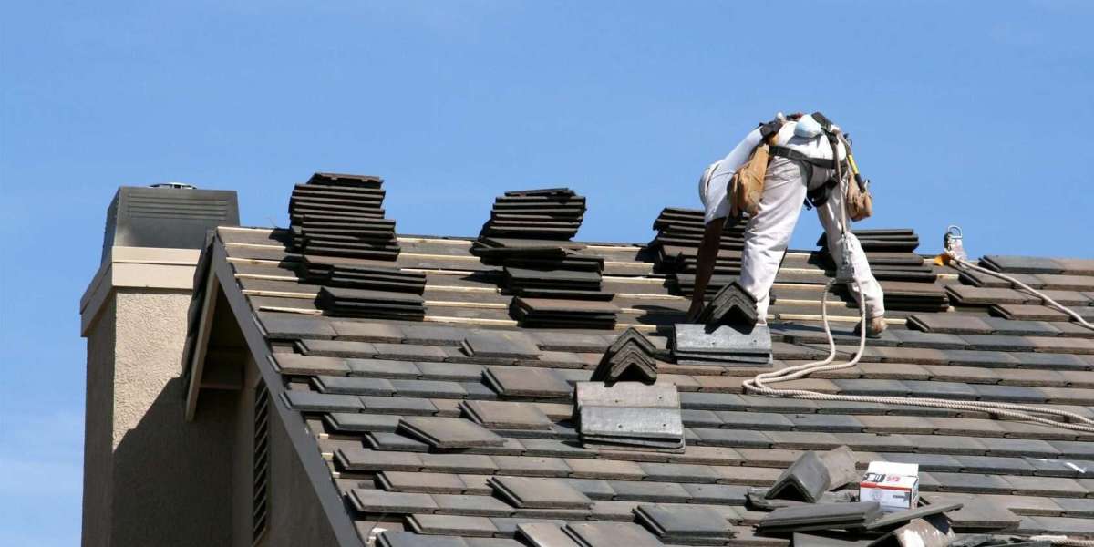 Transform Your Home’s Exterior with Expert Roofing & Siding