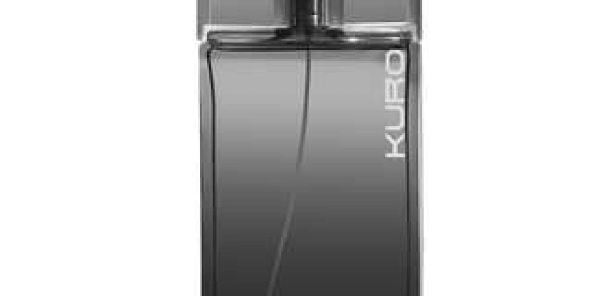 أفضل 10 متاجر عطور في الكويت – روائح عربية أصيلة تعبّر عن الفخامة