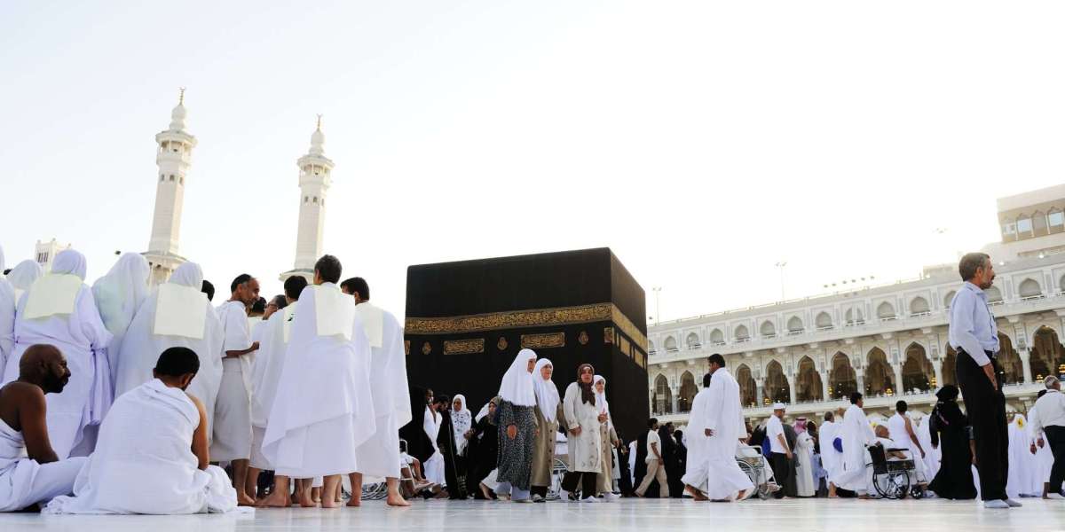 Find Your Perfect Umrah Journey: 4 Star Packages from the UK