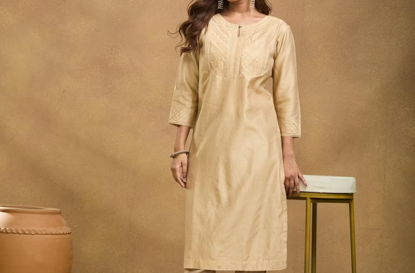 Everyday Elegance: Comfortable Yet Stylish Kurtis for Office Wear – Webs Article