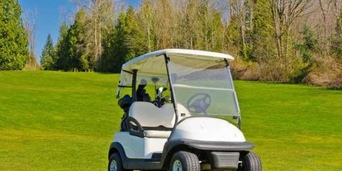 Driving Smarter: Golf Cart Gears and Accessories for Modern Riders