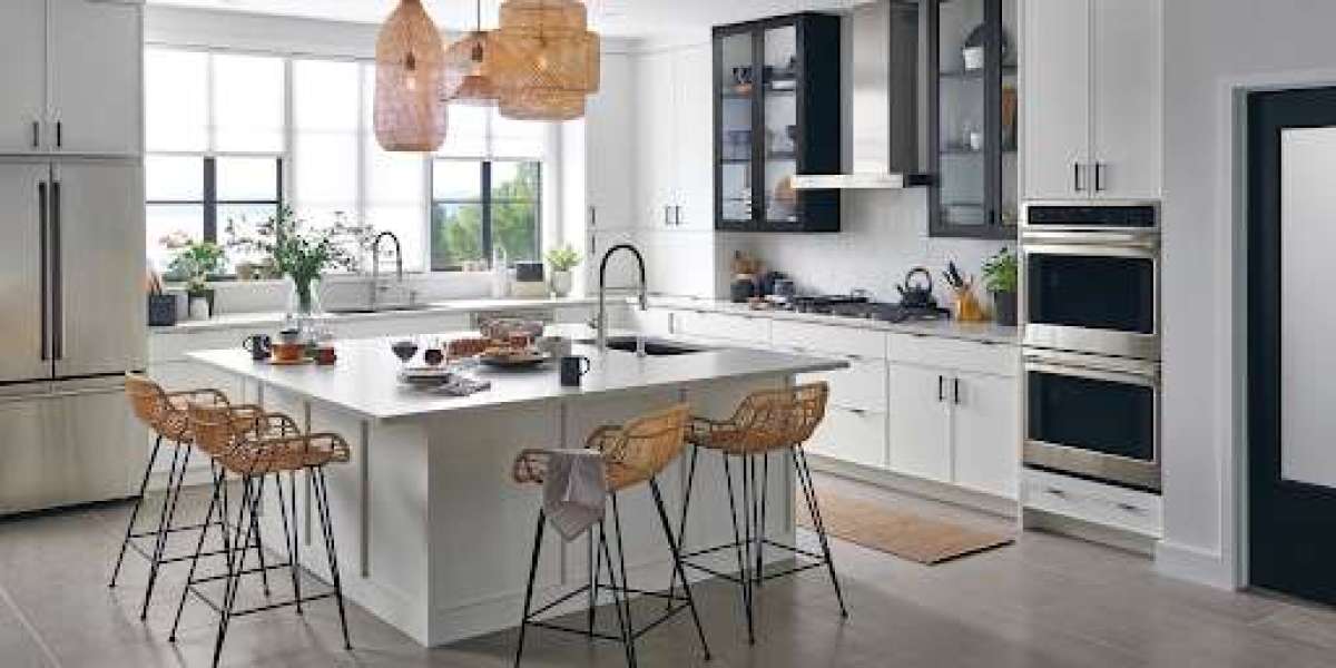 Commercial Kitchen Worktops: Balancing Hygiene, Design, and Function