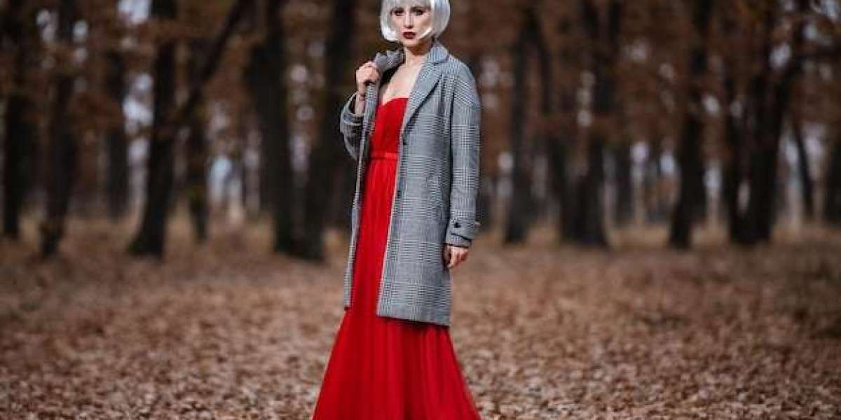 Effortless Elegance with a Balloon Sleeve Burgundy Dress Lookbook