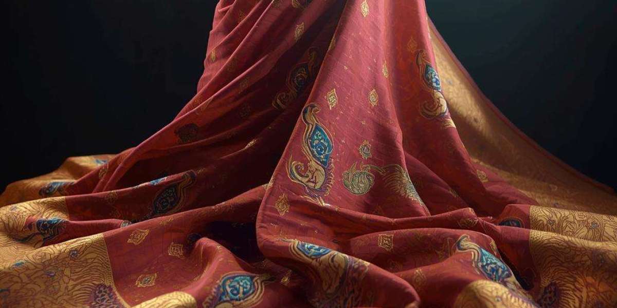 From Yeola to Your Wardrobe – The Complete Paithani Saree Buying Guide