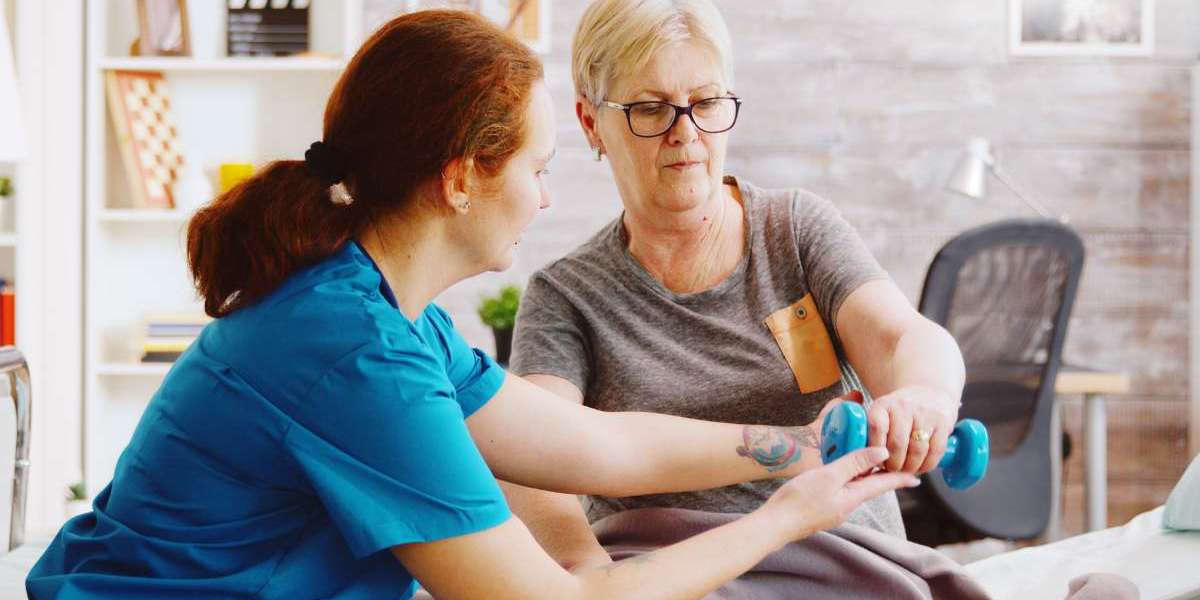 Choosing the Right Senior Personal Care Service Enfield