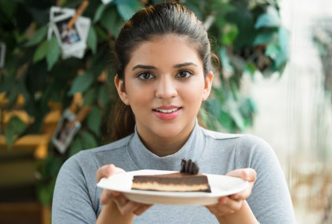 Guide to Ordering Gluten-Free Cakes Online in Delhi – Mick Malone