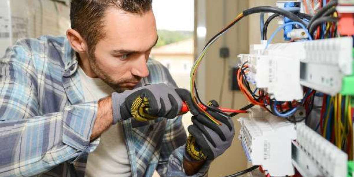 Commercial Electrical Contractors Long Island City to Power Businesses using Expertise, Security and Security