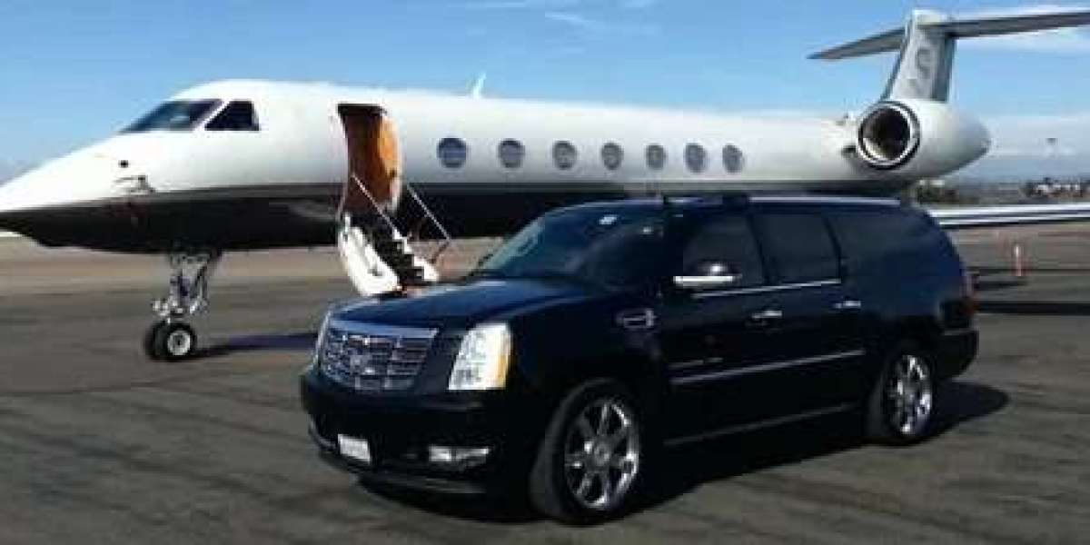 Executive Chauffeur Service Solutions for Hassle-Free City Commutes