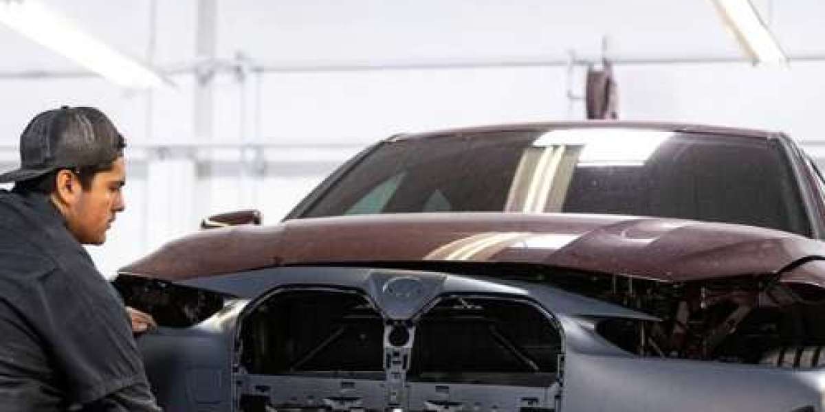Expert Tesla Auto Body Repair Shop: Premium Collision Solutions in the USA