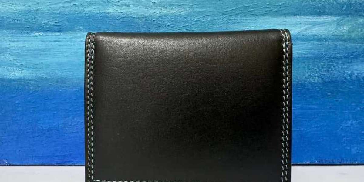 The Ultimate Guide to Choosing the Perfect Leather Wallet