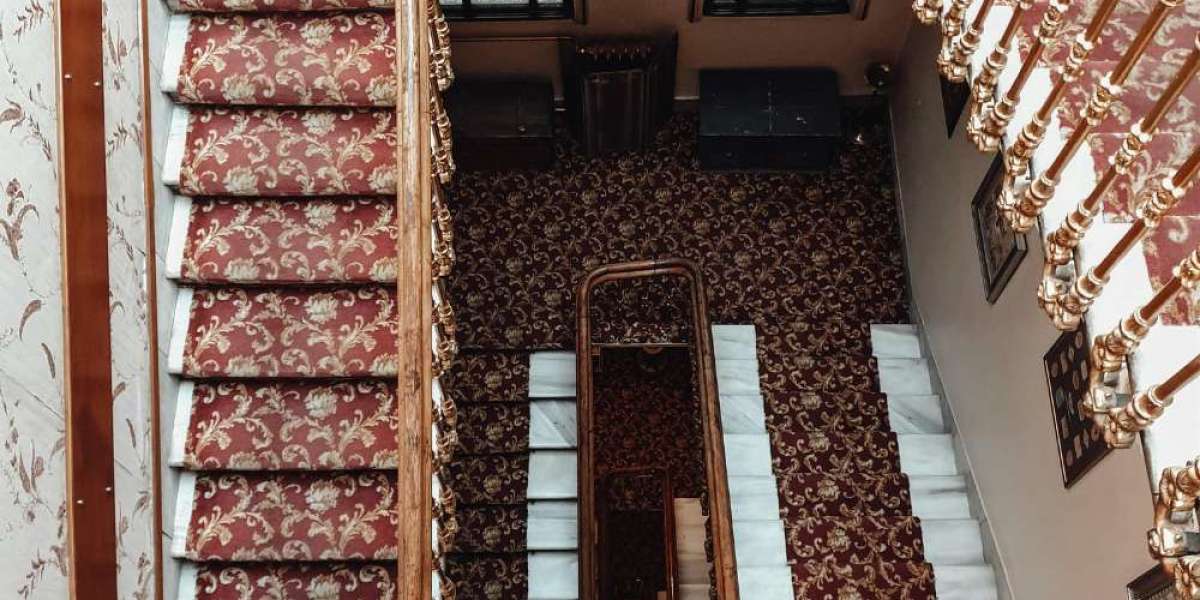 Stylish Stair Carpet Runners in Dubai for Every Home