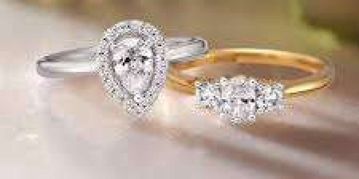 Discover the Timeless Beauty of Diamond Engagement Rings
