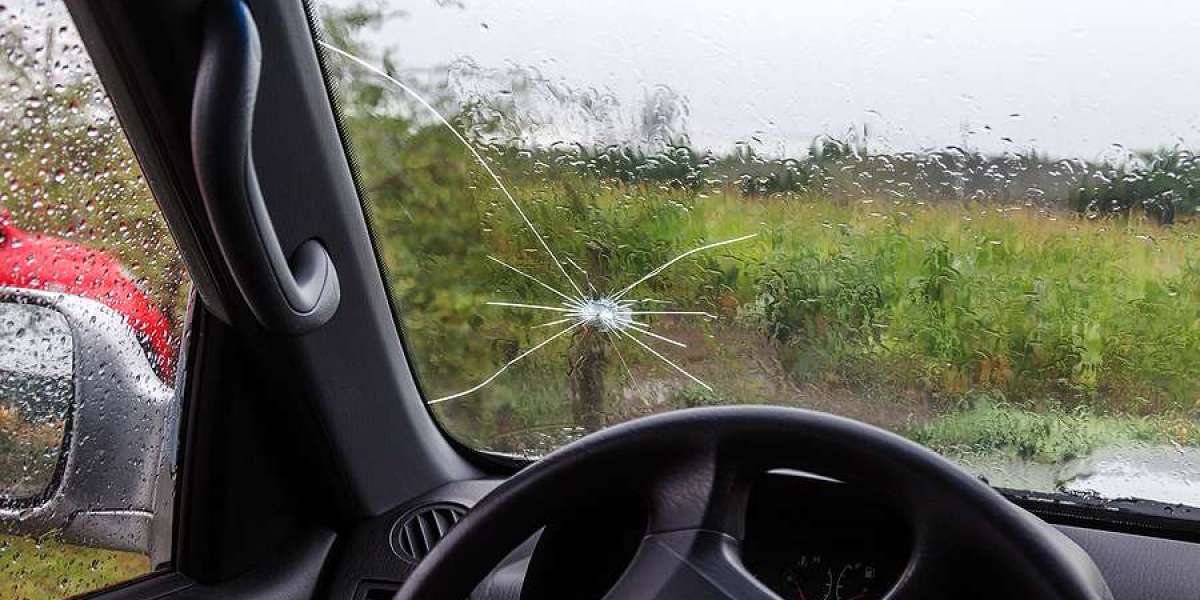 Why Driving with a Damaged Windshield Is Risky