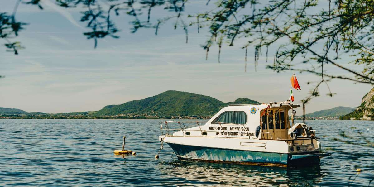 Combining Hinekora’s Lock with High-End Crafting Bases