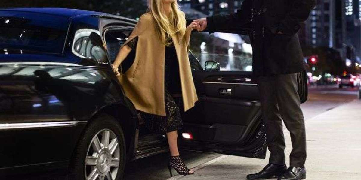 Reliable and Comfortable Transfers from Luton Airport to Covent Garden