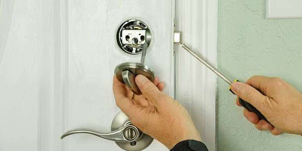 Benefits of Choosing a Licensed Locksmith in Tampines for Your Property