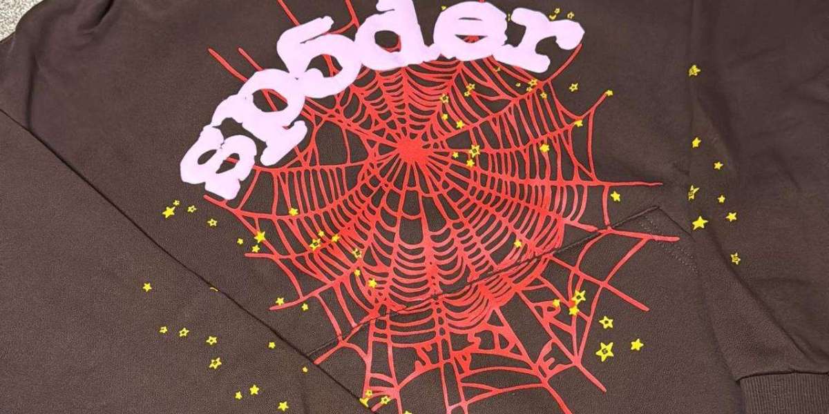 Oversized Spider Hoodie – Cozy Unisex Street Style