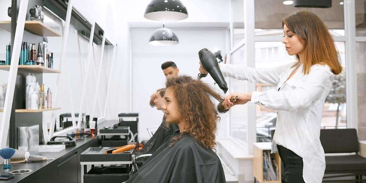 Seamless Perfection – Keratin Fusion Hair Extensions in Rhode Island